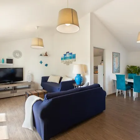 Apartment Sardinia Hostay House With Garden Sant'isidoro