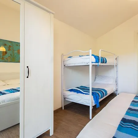 Sardinia Hostay House With Garden Sant'isidoro شقة *