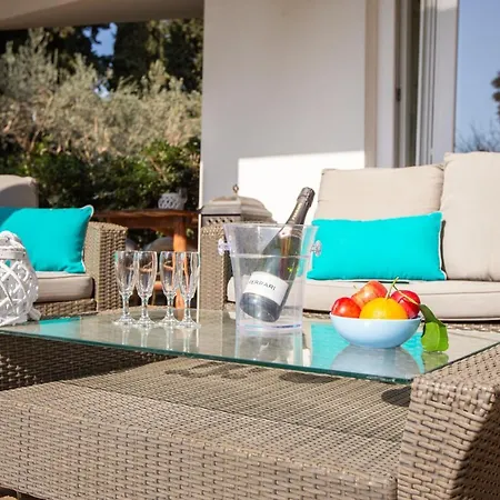 Sardinia Hostay House With Garden Sant'isidoro Apartment
